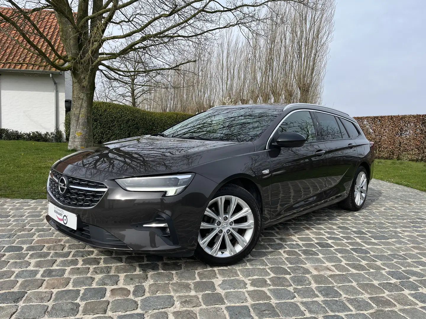 Opel Insignia sports tourer/1eignr/Carplay/Camera/Trekhaak... Marrón - 1