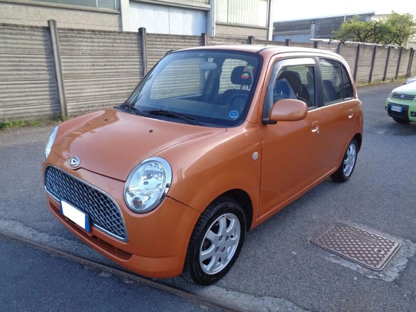 Daihatsu Trevis 1.0 aut. *OK NEOPATENTATI* *FINANZIABILE* Naranja - 2