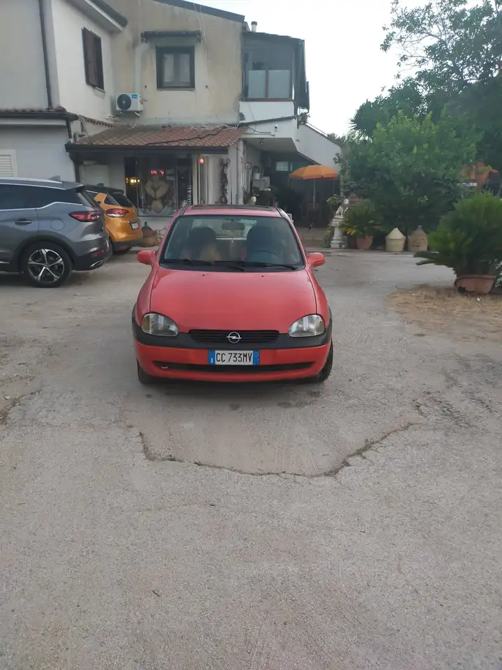 Opel Corsa 3p 1.0 12v Edition2000, foto 1