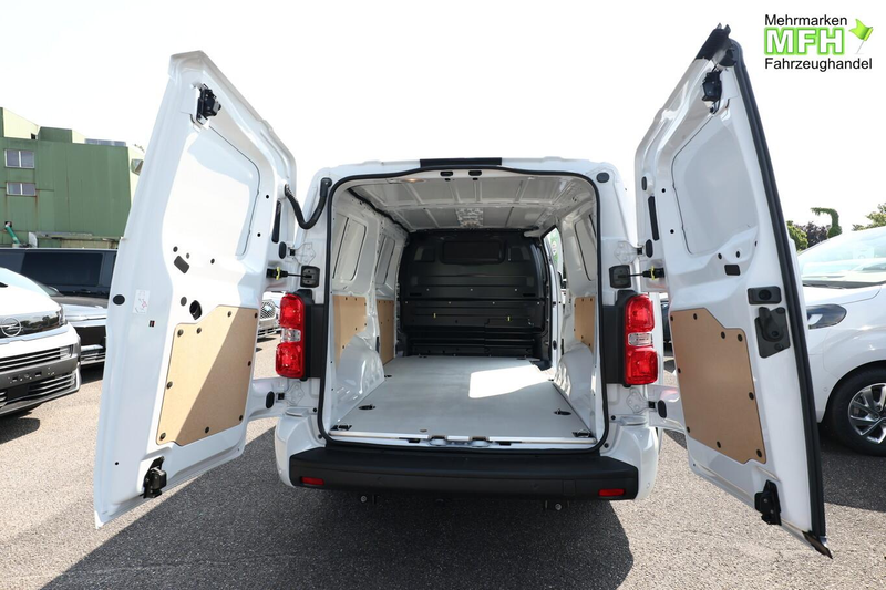 Citroen Jumpy XL AT WinterP Kam AHK ModuWork Holz StyleP 132 ... — photo 10
