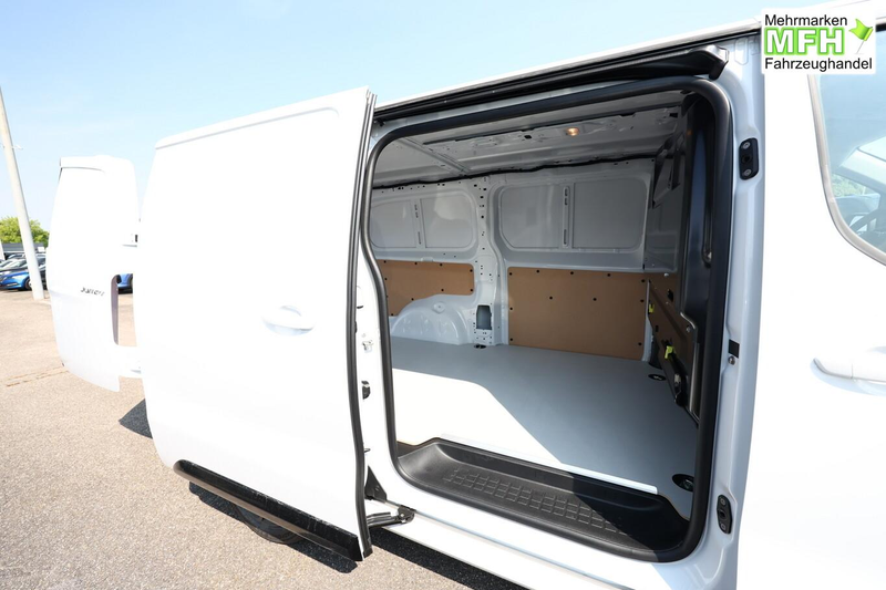 Citroen Jumpy XL AT WinterP Kam AHK ModuWork Holz StyleP 132 ... — photo 9