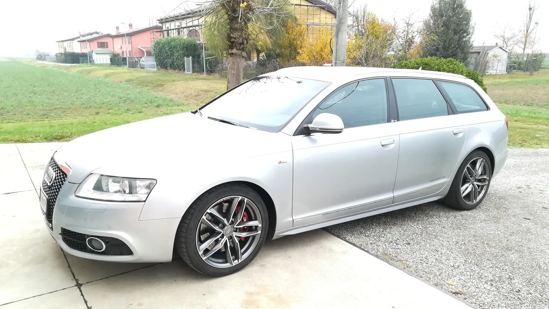 Audi A6 Avant 3.0 V6 tdi quattro 239 cv Tiptronic Argintiu - 2
