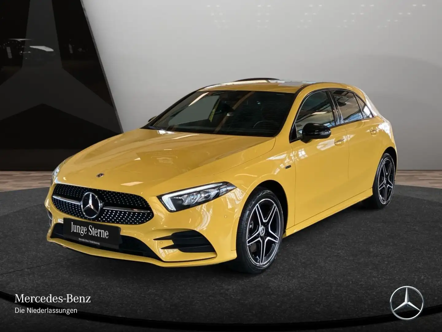 Mercedes-Benz A 250 e AMG+NIGHT+LED+KAMERA+HUD+KEYLESS+8G Gelb - 2
