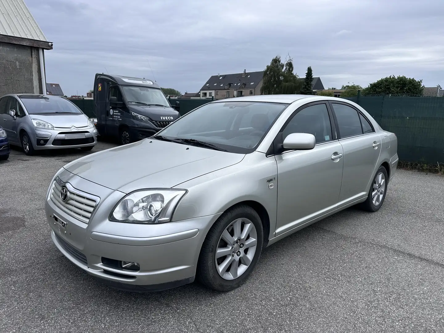 Toyota Avensis 2.0 VVT-i Automatik Export - 1