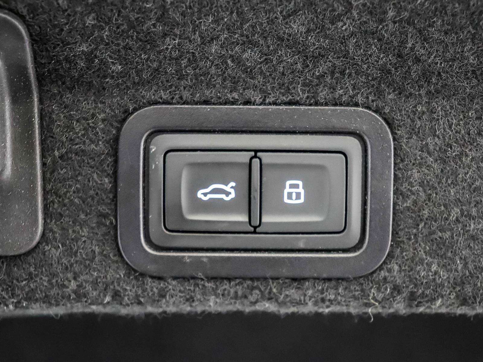 2020 Audi A6 thumb 18
