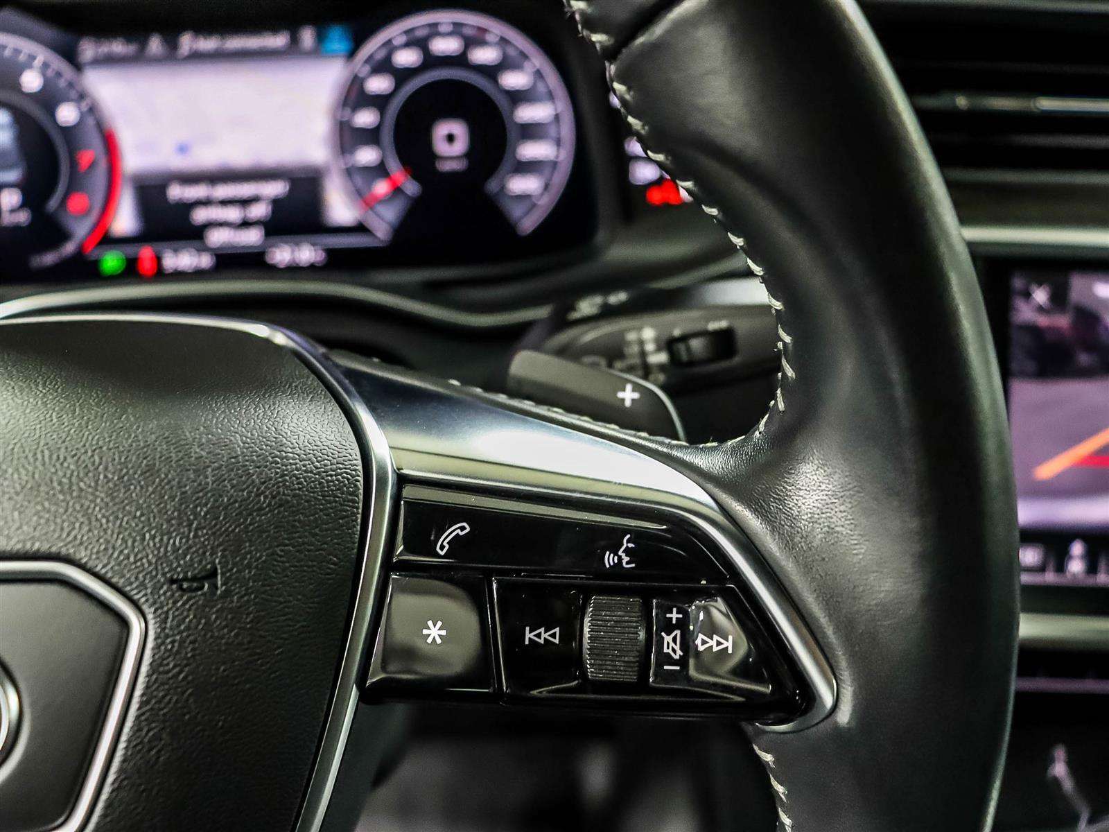 2020 Audi A6 thumb 33