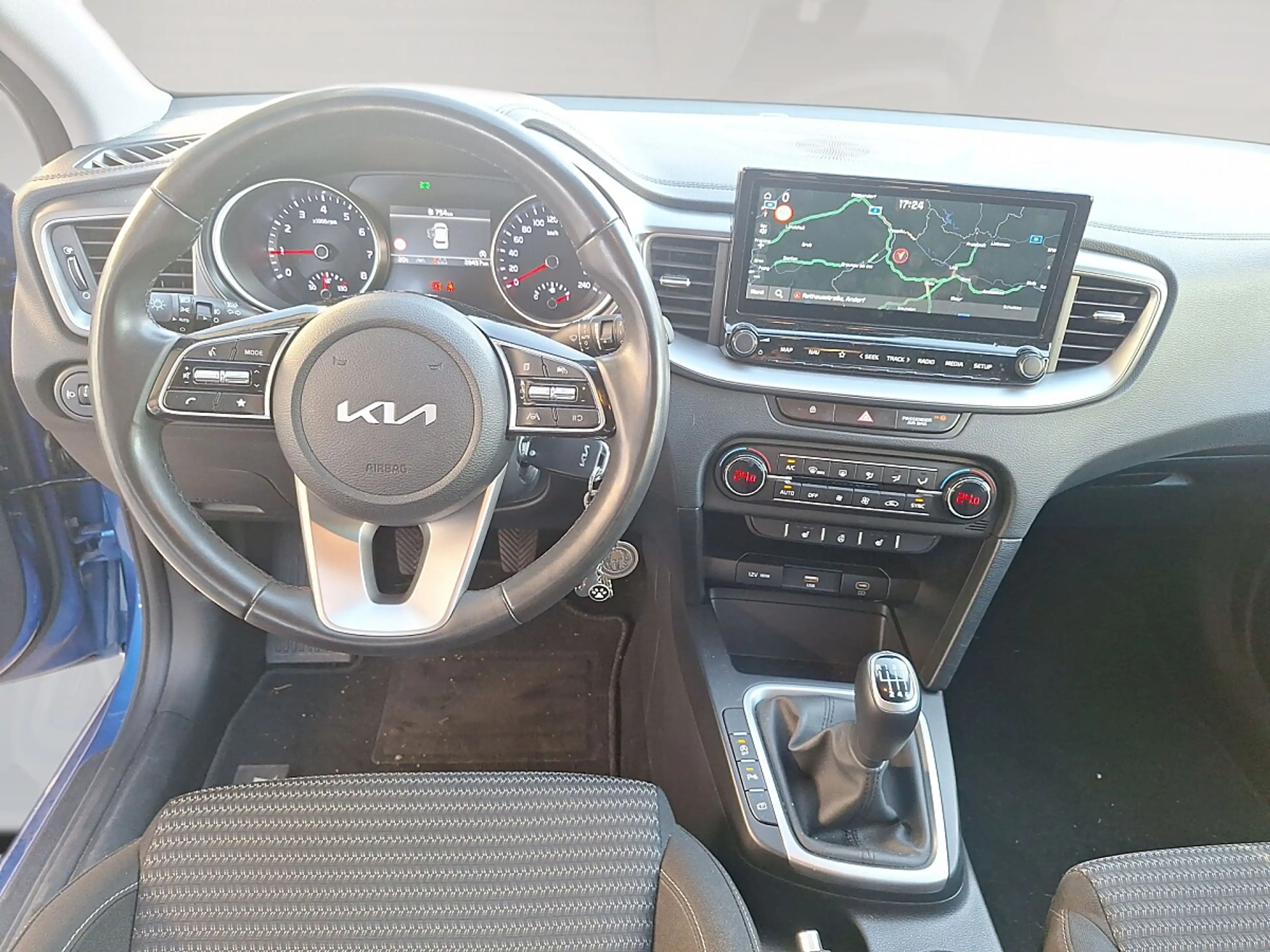 Kia Ceed / cee'd ceed 1,0 T-GDI GPF Silber — photo 11
