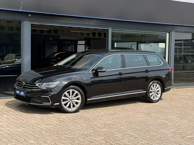 Volkswagen Passat Variant 1.4 TSI PHEV GTE LED/MASSAGE/CRUISE/CAM/STOELVERW/
