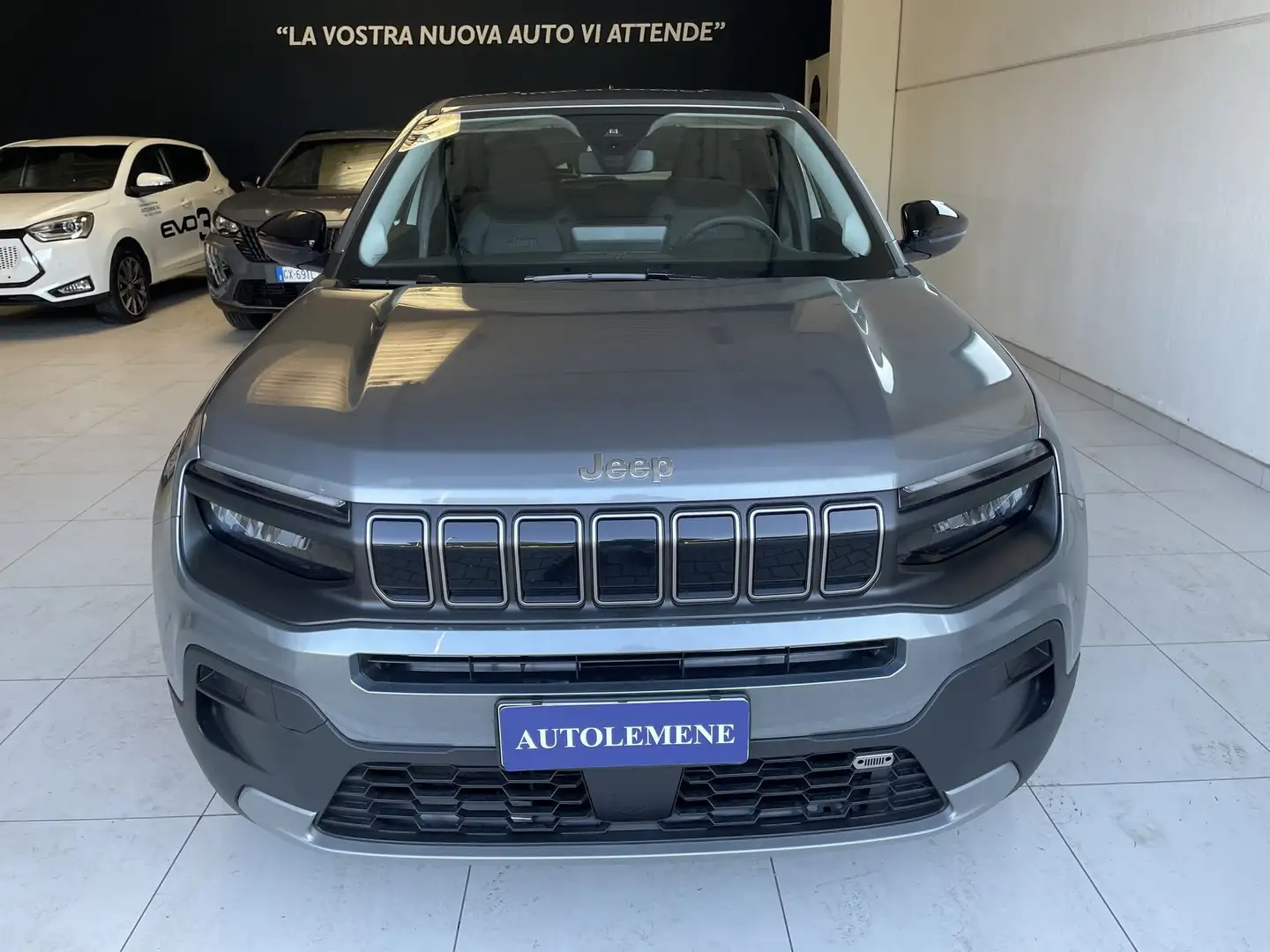 Jeep Avenger Avenger 1.2 Turbo Altitude Grigio - 2