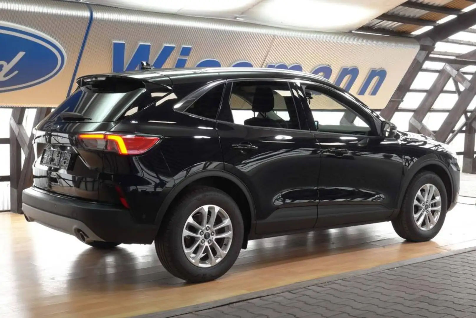 Ford Kuga TDCI Automatic Titanium X Noir - 2
