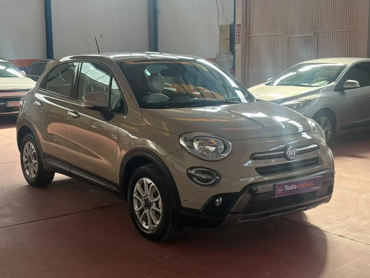 Fiat 500X City Cross 1.3 Firefly T4 110kW S&S DCT Beige - 2