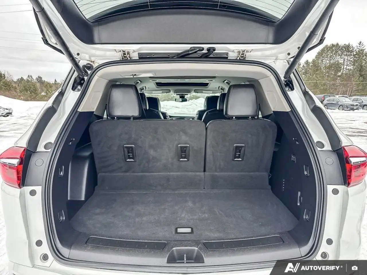 Buick Enclave fotografie Buick Enclave