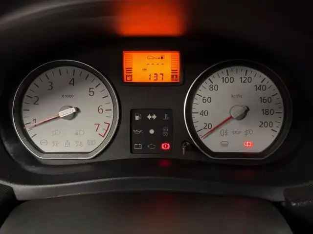 Dacia Logan view 27