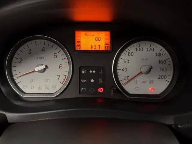 Dacia Logan view 26