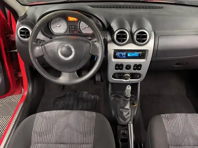 Dacia Logan view 17