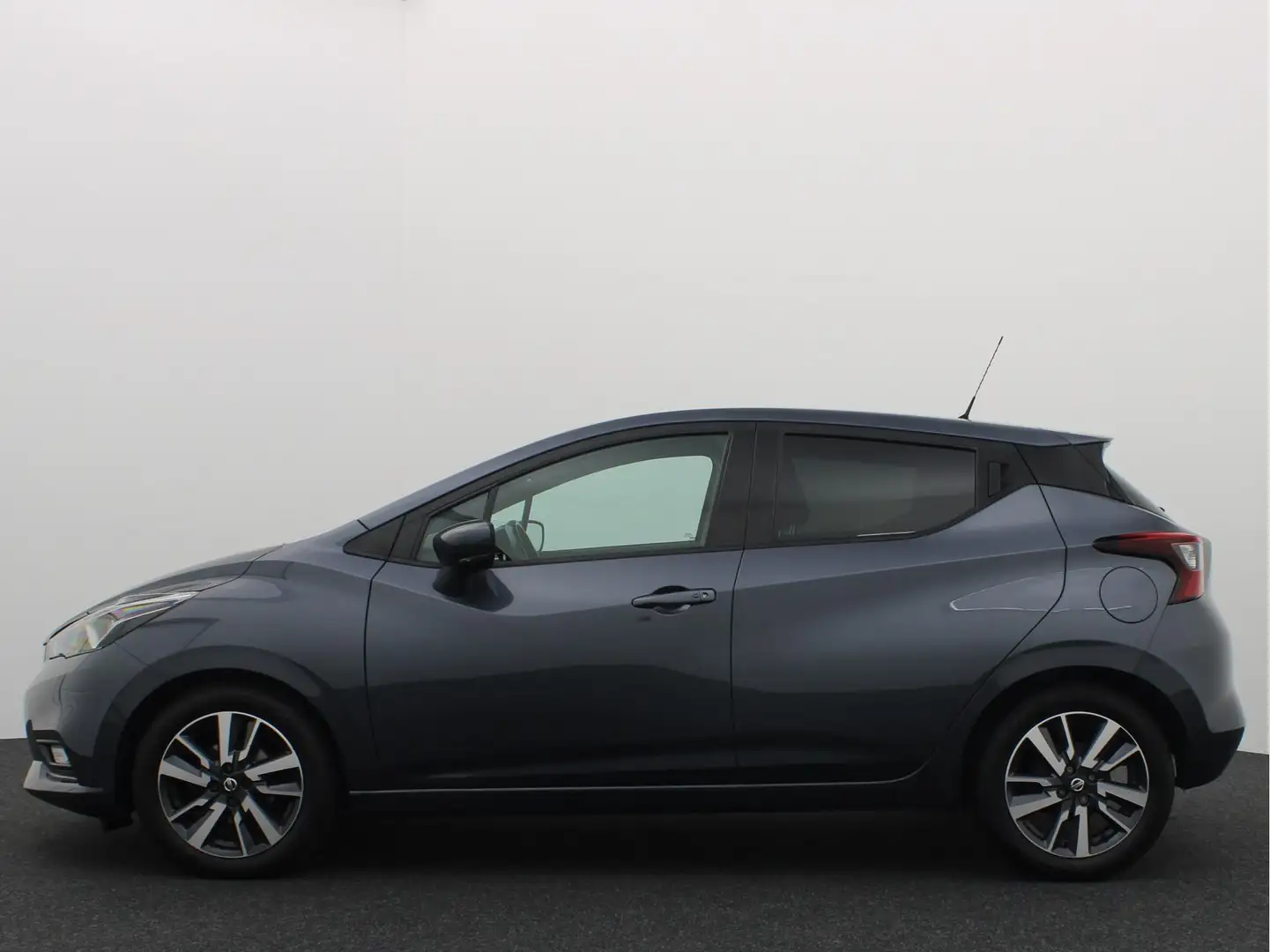 Nissan Micra 0.9 IG-T N-Connecta STOELVERW / KEYLESS / DAB+ / N Grijs - 2