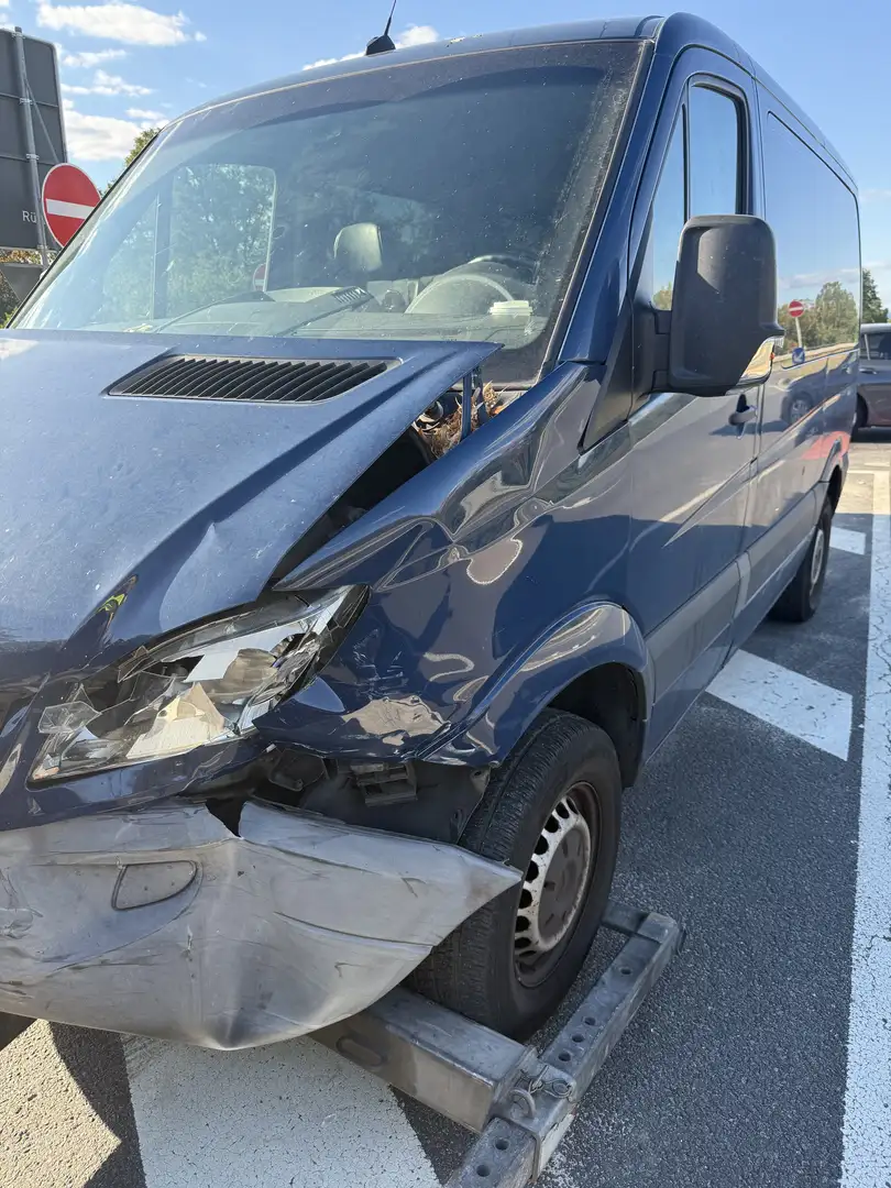 Mercedes-Benz Sprinter - 1