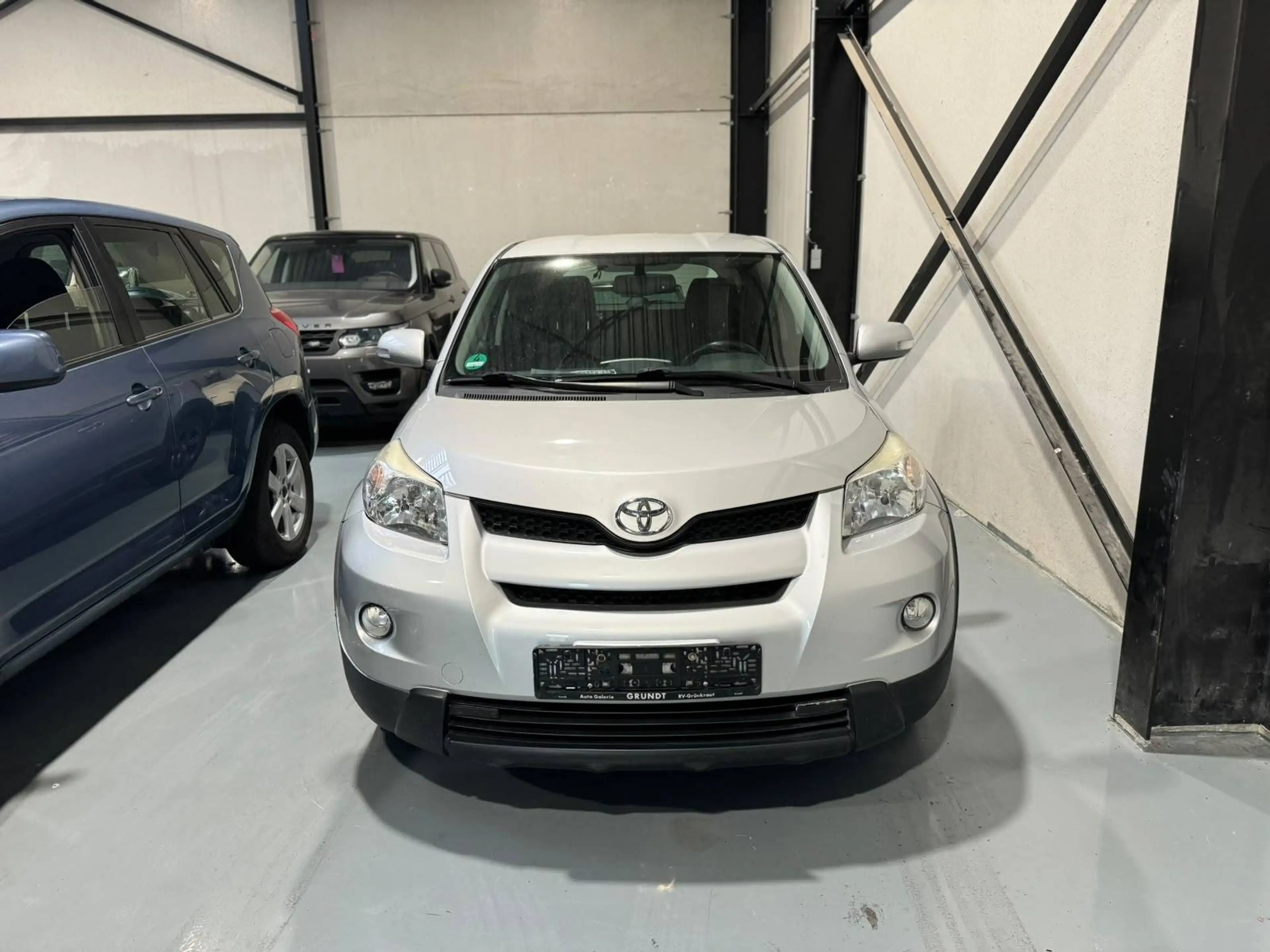 Toyota Urban Cruiser Diesel 4X4 | EXPORT | 90k km | Clim | Historique | Start Stop | Attache remorque — photo 3