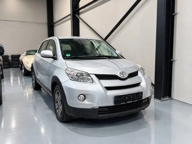 Toyota Urban Cruiser Diesel 4X4 | EXPORT | 90k km | Clim | Historique | Start Stop | Attache remorque
