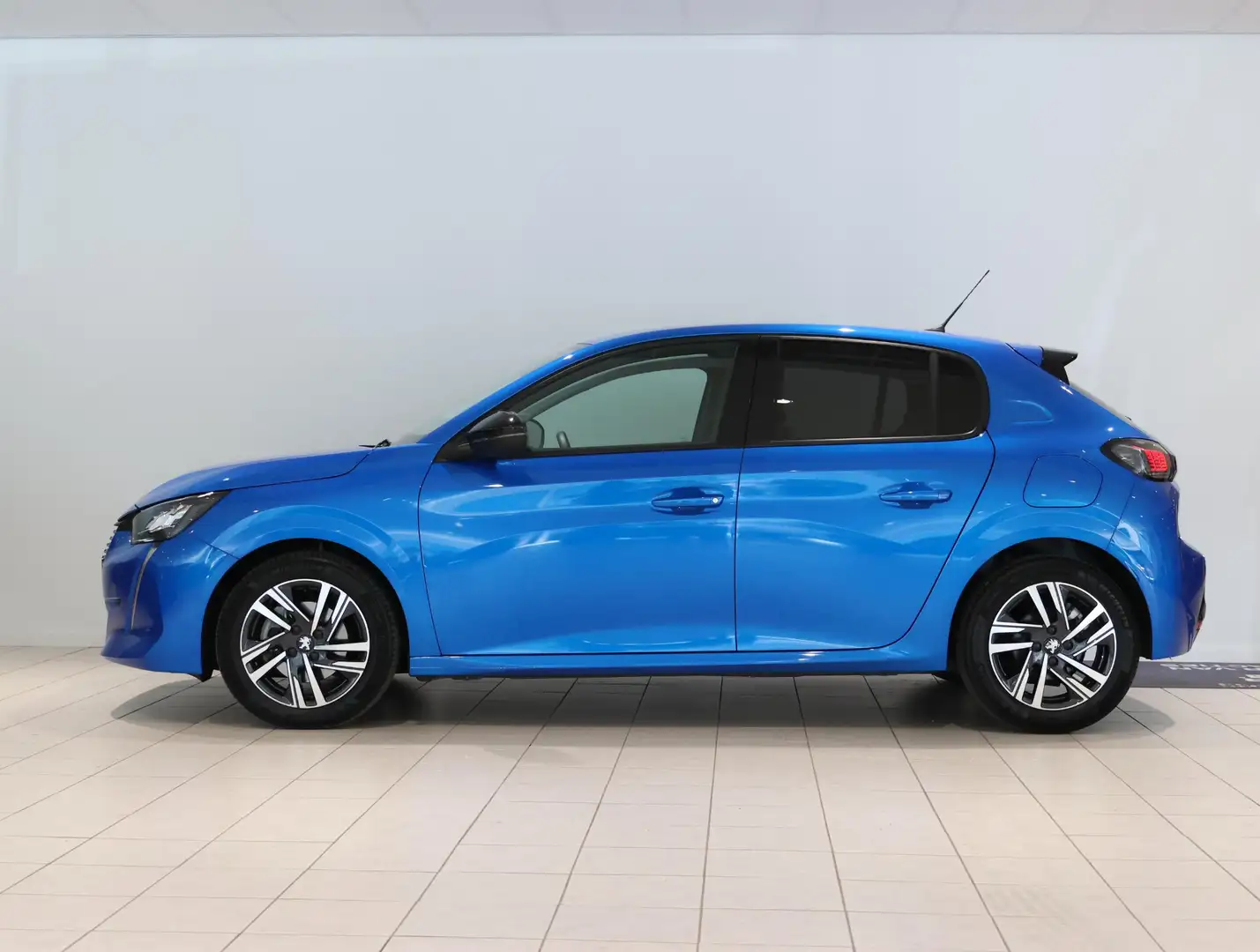 Peugeot 208 1.2 100 pk Allure Pack | Camera | CarPlay | Naviga Blauw - 2