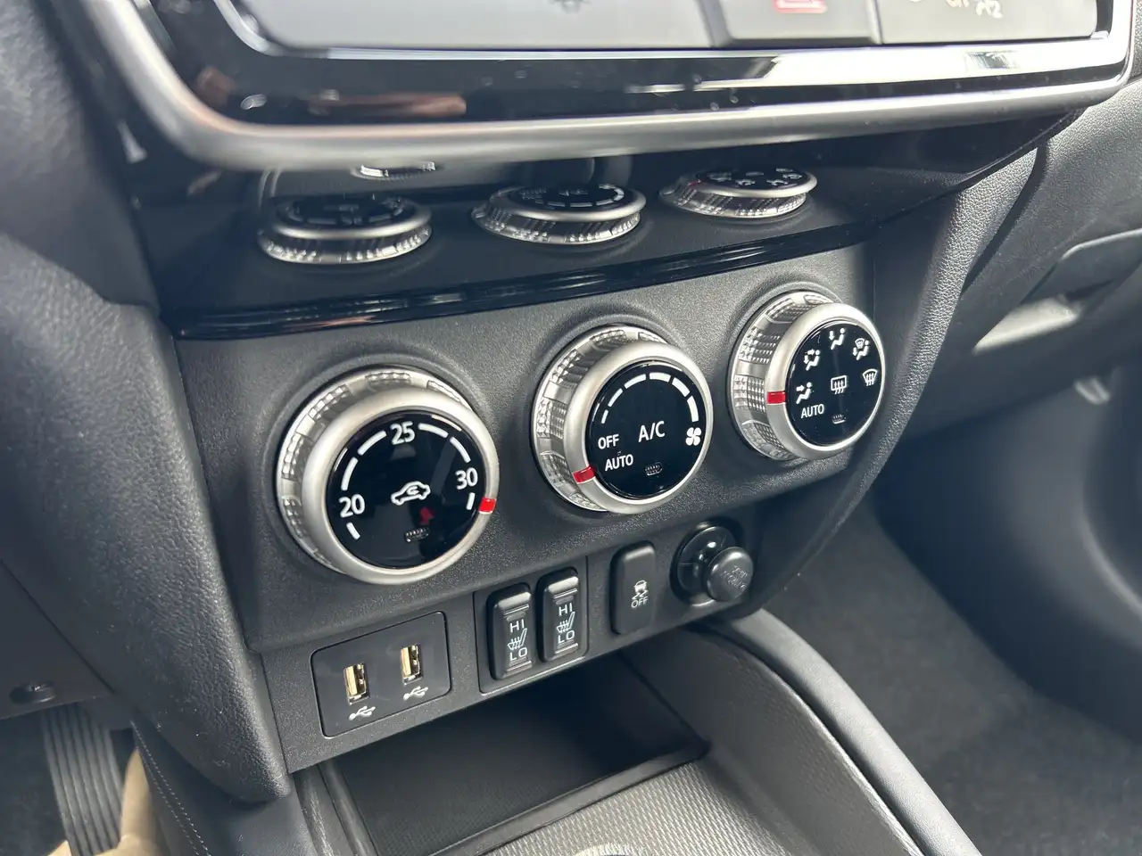 Mitsubishi RVR снимка Mitsubishi RVR