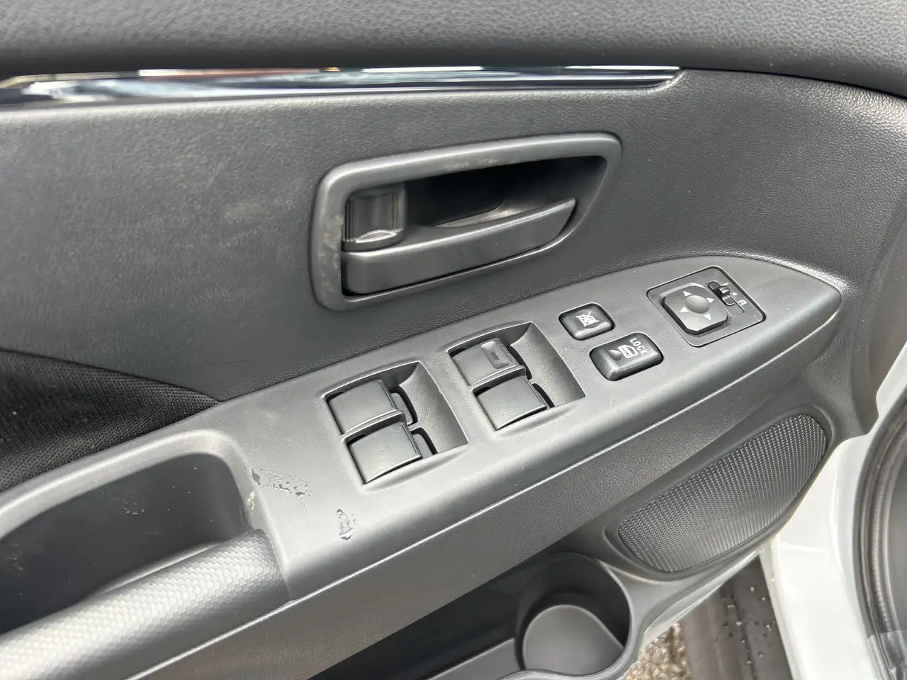 Mitsubishi RVR снимка Mitsubishi RVR