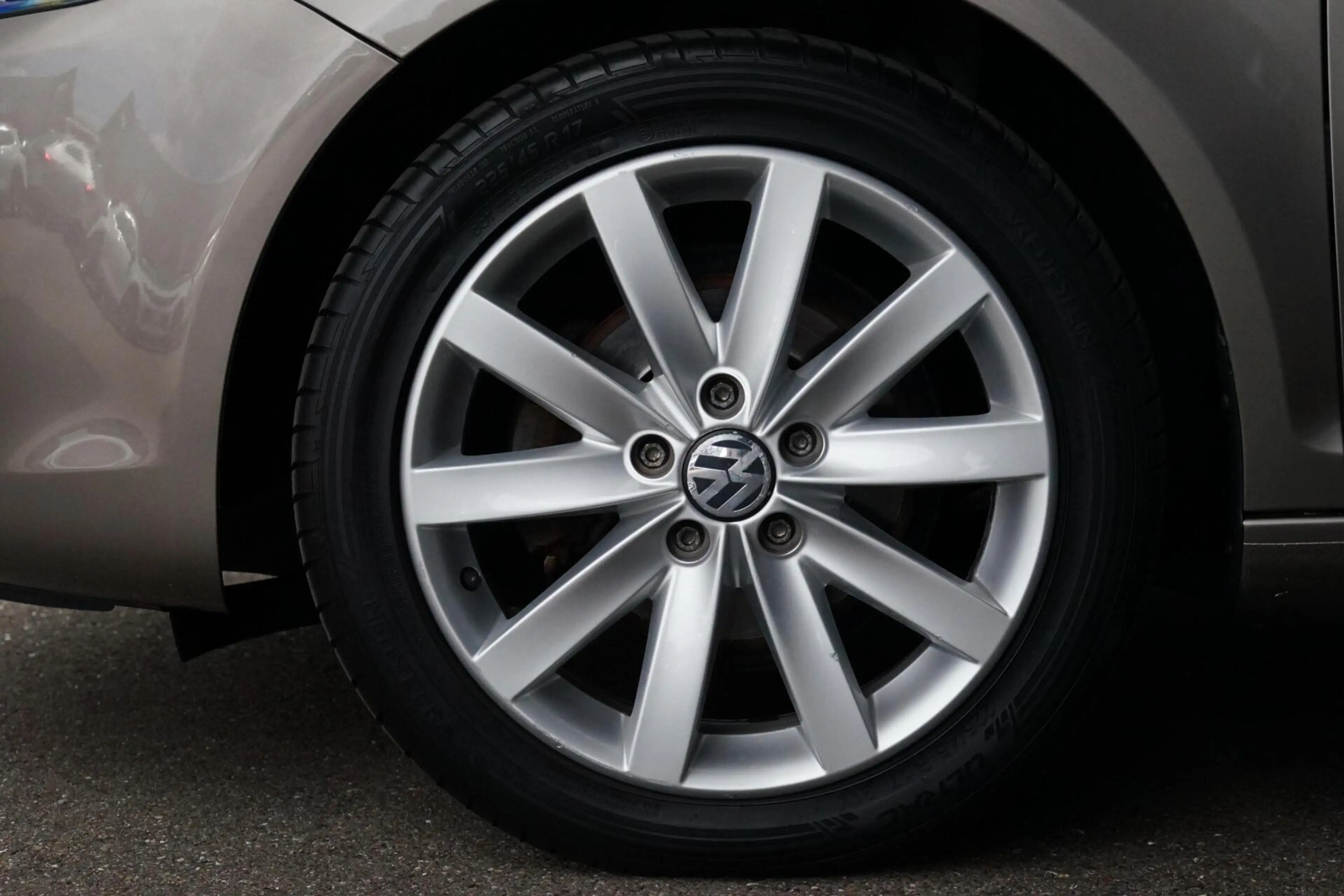 Volkswagen Golf Plus 1.2 TSI Trendline BlueMotion, NL, trekh. — photo 3