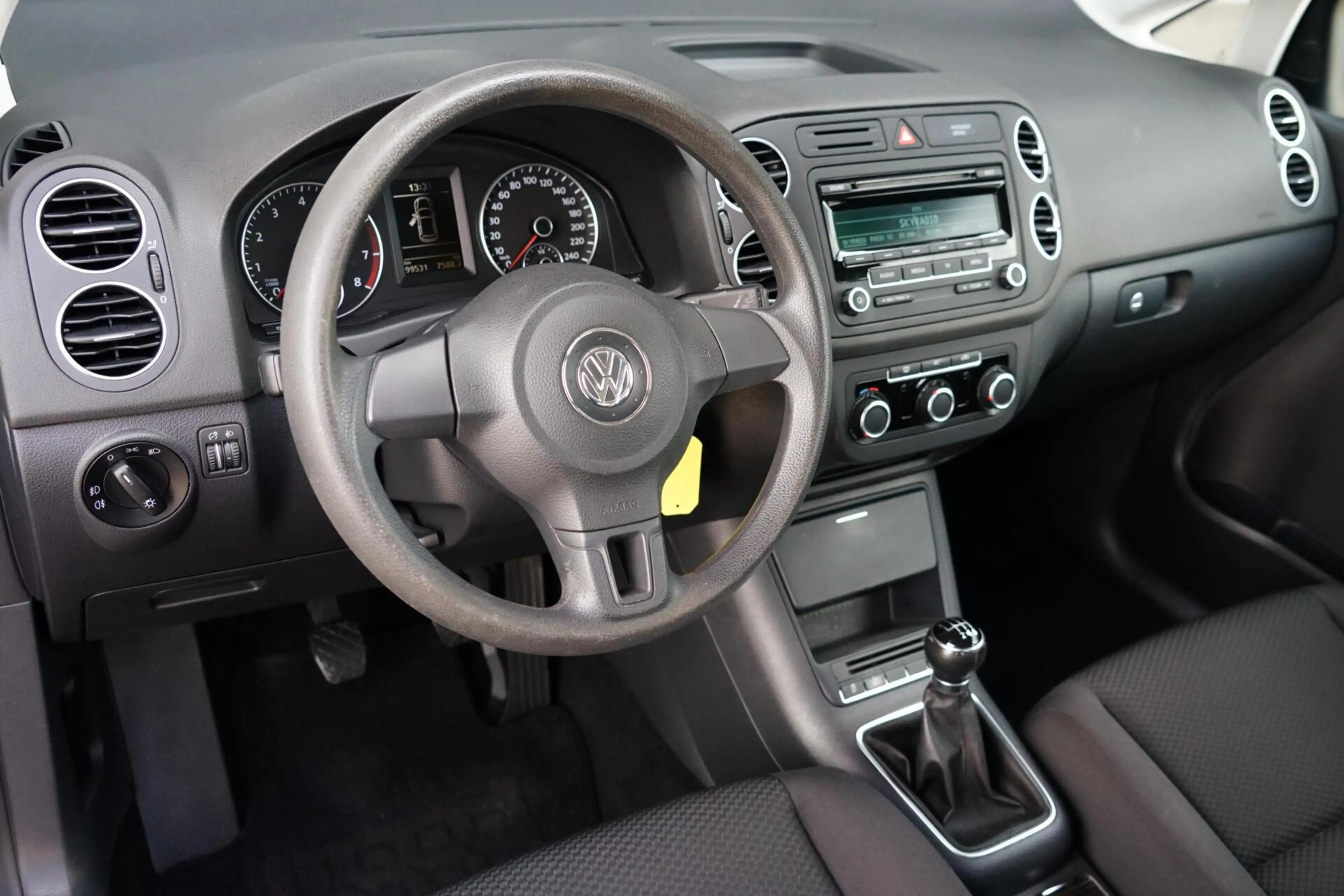 Volkswagen Golf Plus 1.2 TSI Trendline BlueMotion, NL, trekh. — photo 13