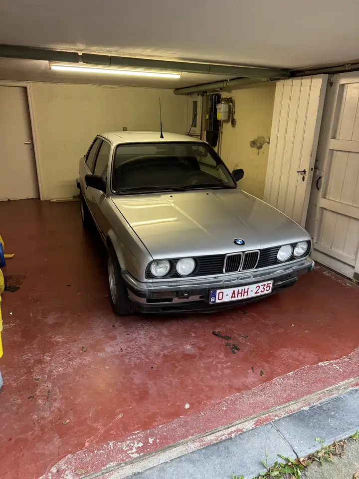 BMW 320, foto 10