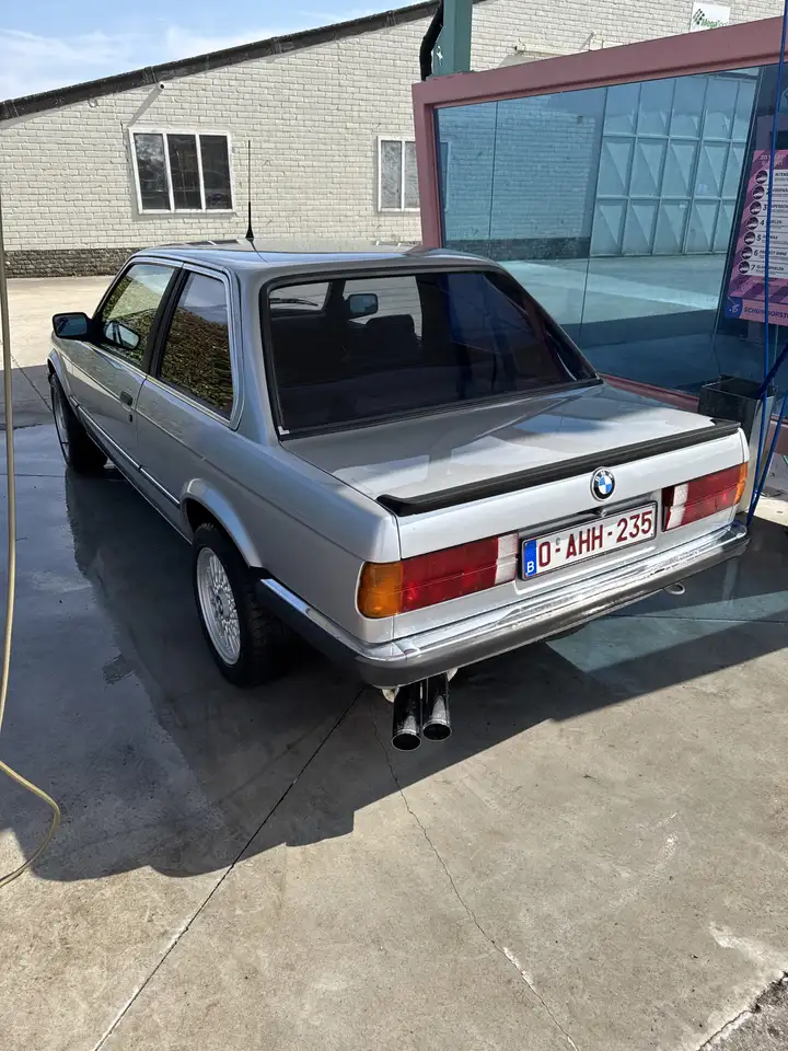 BMW 320, foto 9