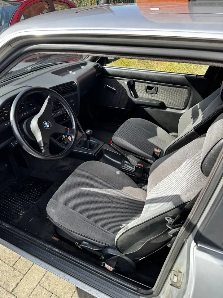 BMW 320, foto 4