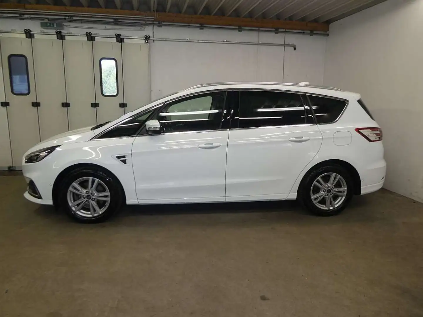 Ford S-Max S-MAX Titanium 2.0 EcoBlue SCR Aut. ACC, AHK, L... Weiß - 2