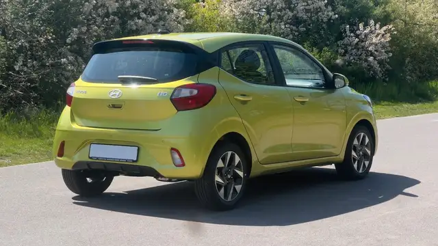 Hyundai I10 view 6