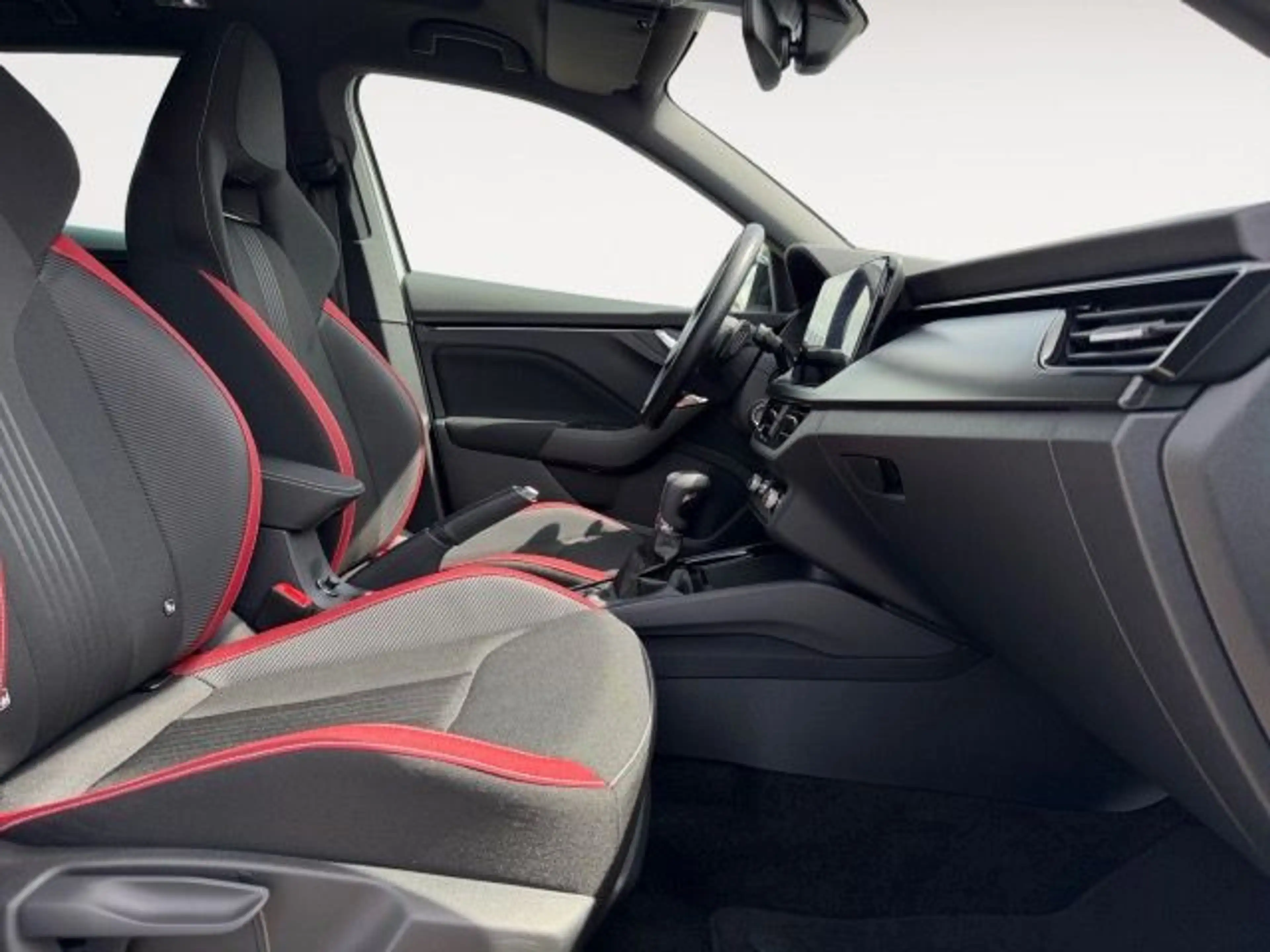 Skoda Scala 1.5 TSI DSG Monte Carlo Navi,Frontscheibe — photo 15
