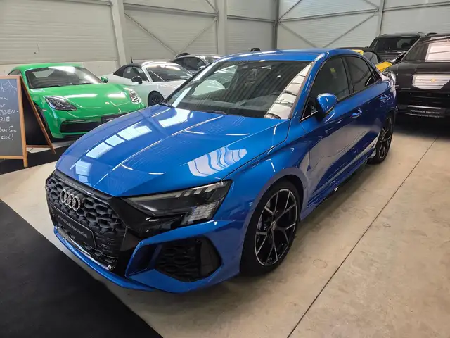 Audi RS3 view 6