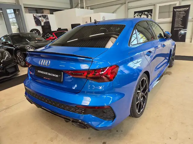 Audi RS3 view 11