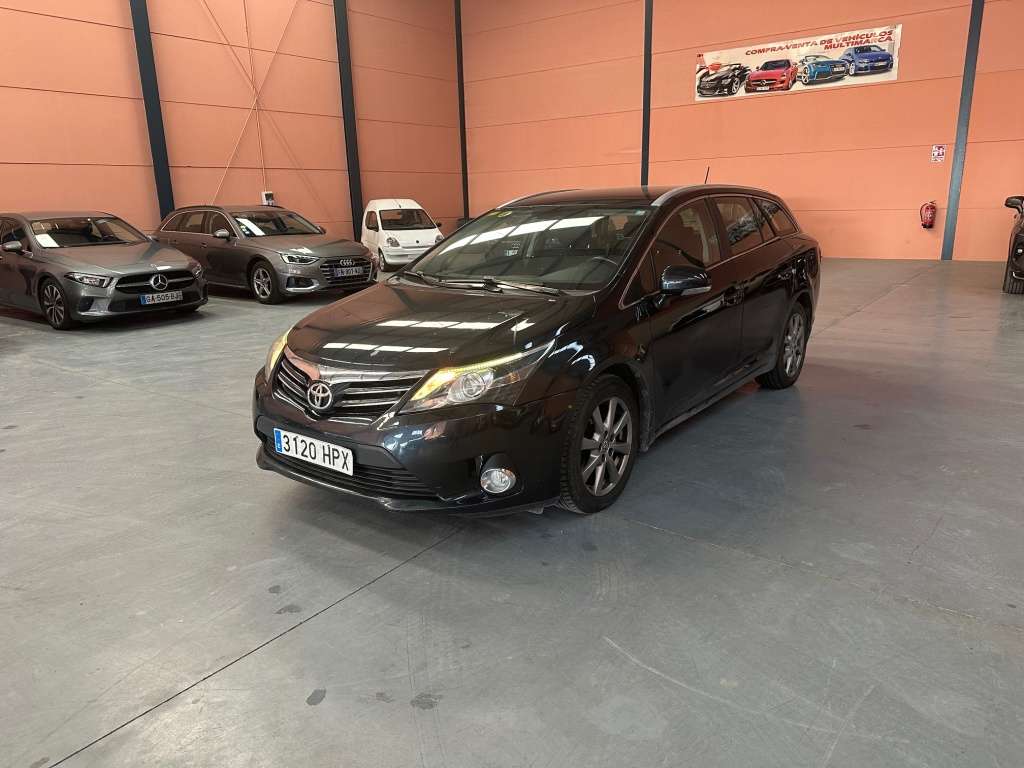 Toyota Avensis CS 150D Advance - foto 1