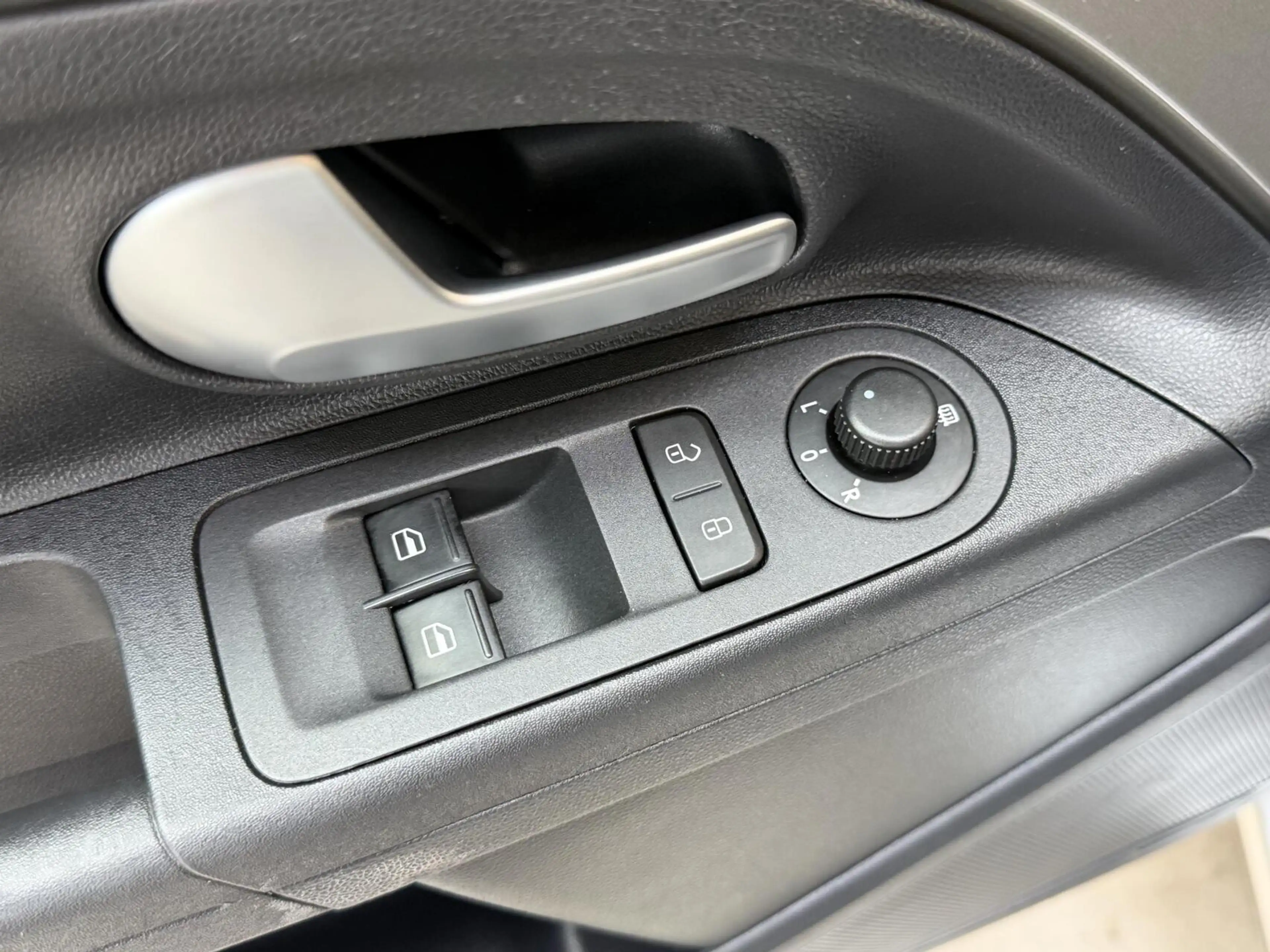 SEAT Mii Electric electric SoH 88,14% | Cruise control | Cl — photo 5