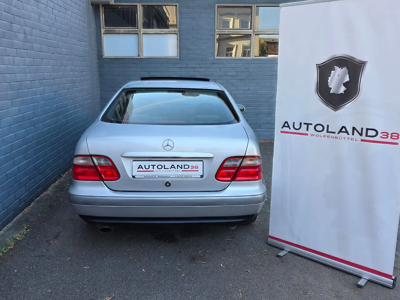 Mercedes-Benz CLK 200 SPORT Automatik Klima Shd Shz TÜV NEU, foto 6