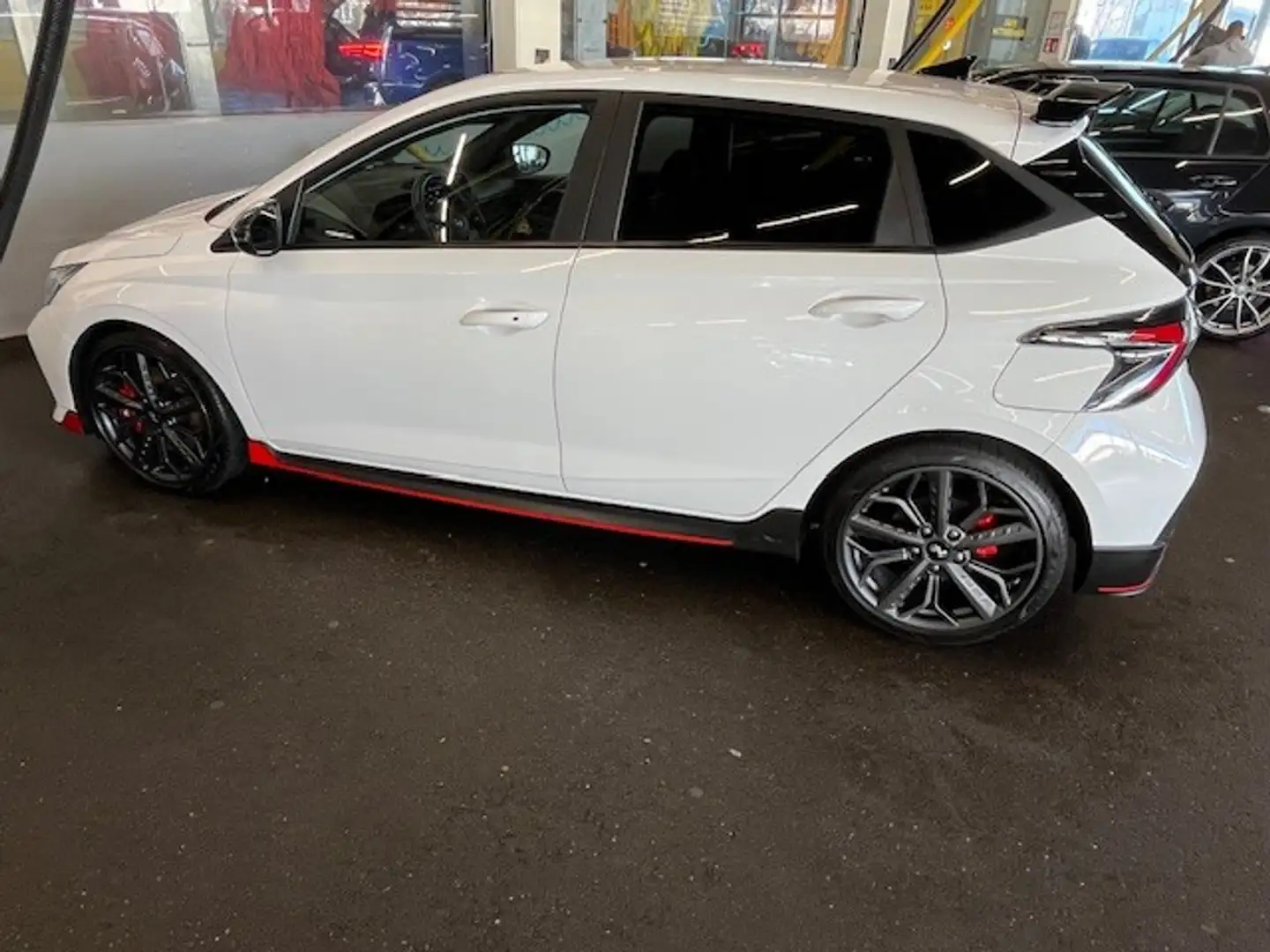 Hyundai i20 i20 N 1,6 T-GDI N Weiß - 2