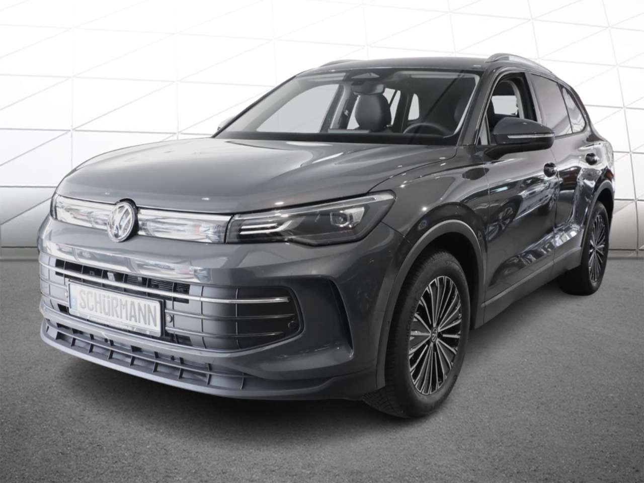 Volkswagen Tiguan — Volkswagen Tiguan 1.5 Life eTSI DSG NAVI AHK RFK LED PDC