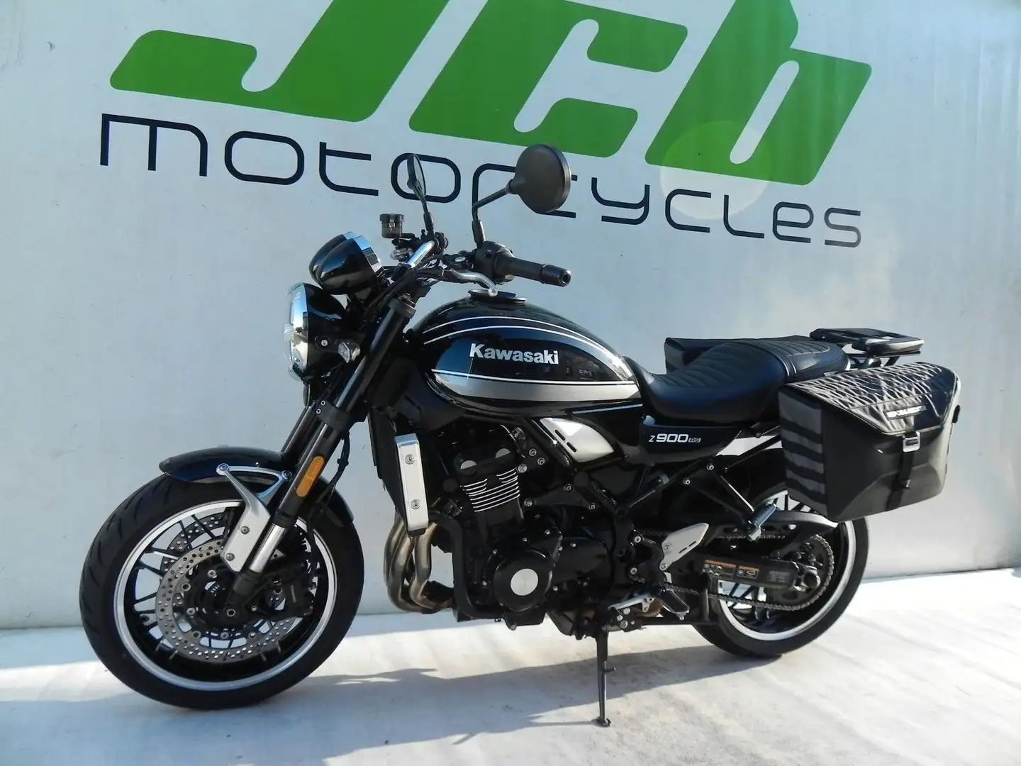 Kawasaki Z900RS ABS Touring Fekete - 2
