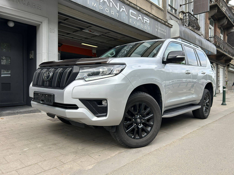 Toyota Land Cruiser Land Cruise2.8 D-4D BLACK EDITION