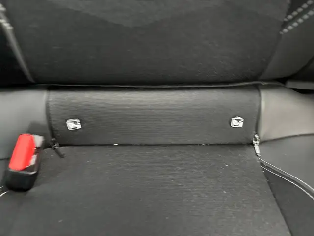 Jeep Avenger view 18