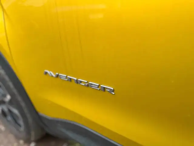 Jeep Avenger view 12