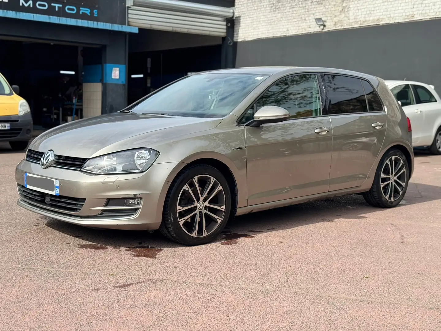Volkswagen Golf Golf 1.2 TSI 110 BlueMotion Technology Lounge Gris - 1