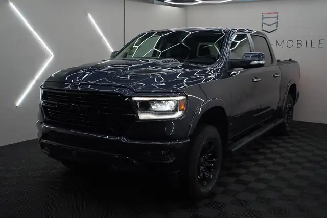 Dodge RAM 5,7 Hemi Laramie 4x4,12"DisplaySitzlüft+Heiz