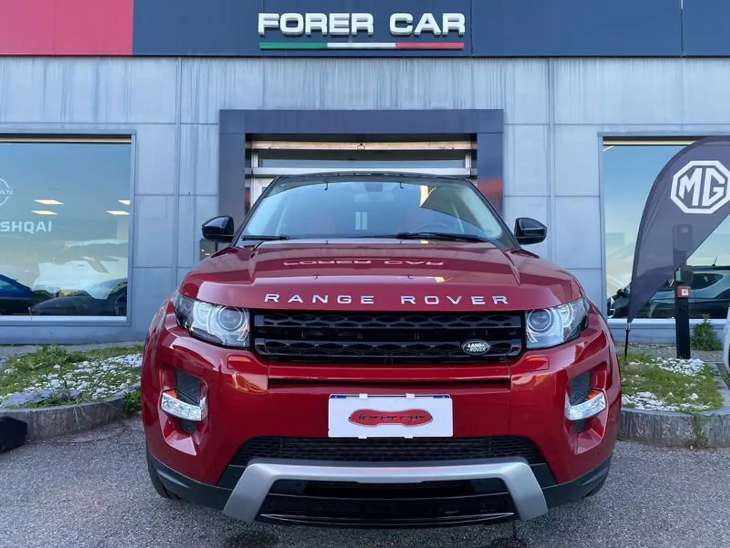 Land Rover Range Rover Evoque 2.2 TD4 5p. Pure Tech Pack Launch Edition Rosso - 2