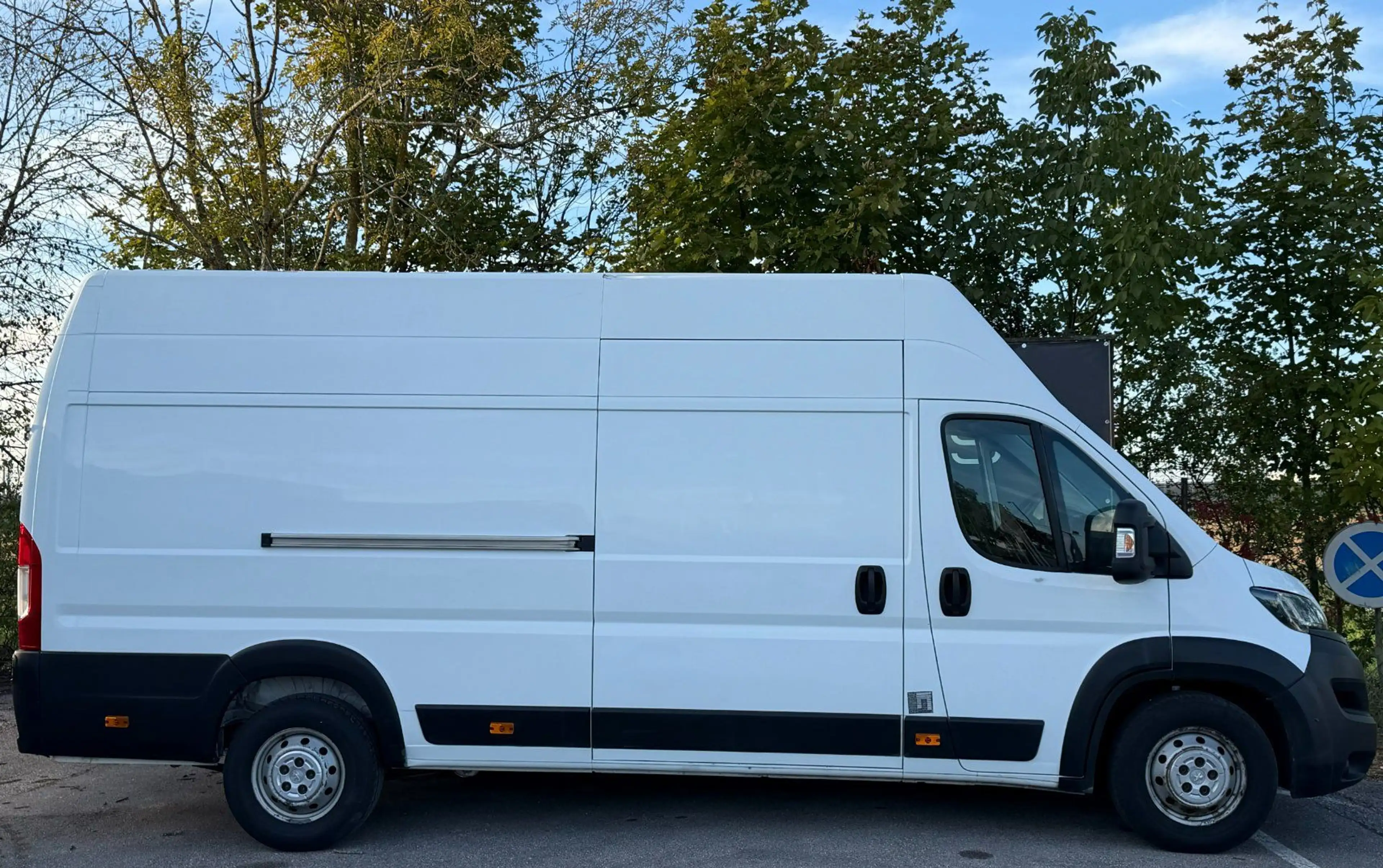 Peugeot Boxer 2.2 BlueHDi 140 L4H2 — photo 2