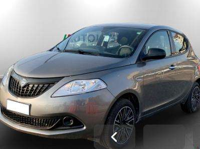 Lancia Ypsilon - Immagine 1